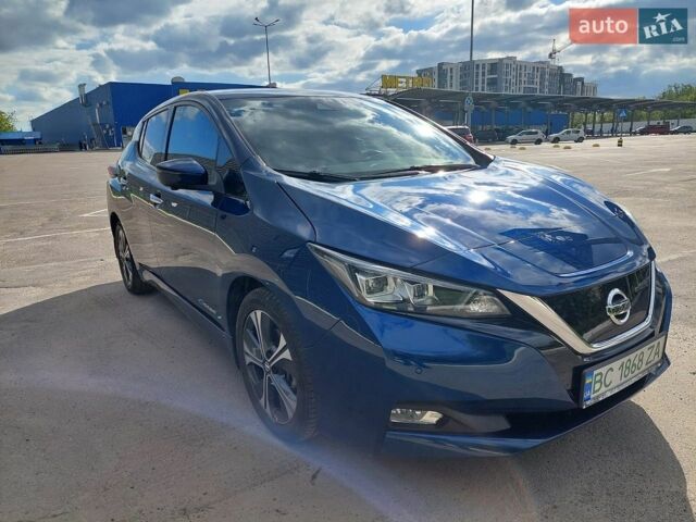 Синий Ниссан Лиф, объемом двигателя 0 л и пробегом 117 тыс. км за 12000 $, фото 1 на Automoto.ua