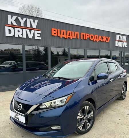 Синий Ниссан Лиф, объемом двигателя 0 л и пробегом 35 тыс. км за 18300 $, фото 1 на Automoto.ua