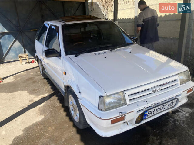 Белый Ниссан Марч, объемом двигателя 1.05 л и пробегом 298 тыс. км за 1200 $, фото 1 на Automoto.ua