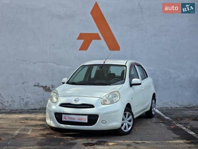 Белый Ниссан Марч, объемом двигателя 1.2 л и пробегом 81 тыс. км за 7490 $, фото 1 на Automoto.ua