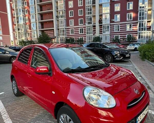 Красный Ниссан Марч, объемом двигателя 1.2 л и пробегом 53 тыс. км за 6500 $, фото 1 на Automoto.ua