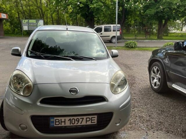 Серый Ниссан Марч, объемом двигателя 1.2 л и пробегом 79 тыс. км за 5000 $, фото 1 на Automoto.ua