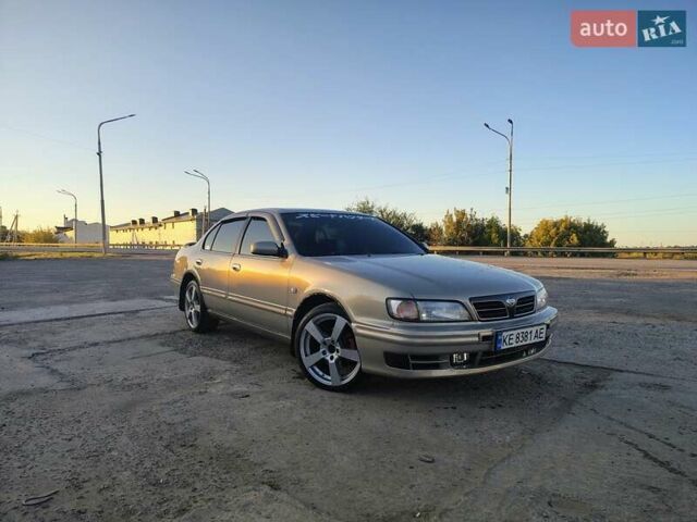 Бежевий Ніссан Максіма, об'ємом двигуна 2.99 л та пробігом 640 тис. км за 3500 $, фото 1 на Automoto.ua