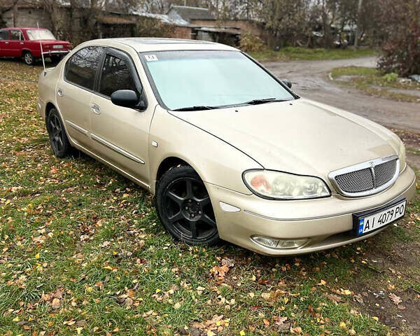 Бежевый Ниссан Максима, объемом двигателя 3 л и пробегом 412 тыс. км за 2900 $, фото 1 на Automoto.ua
