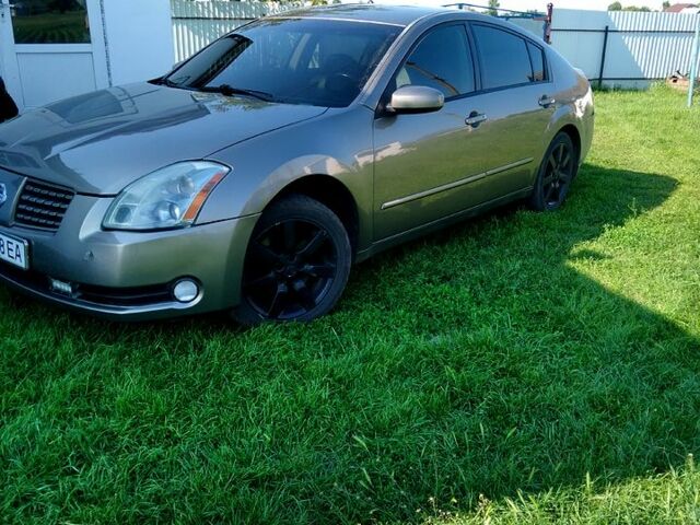 Бежевый Ниссан Максима, объемом двигателя 3.5 л и пробегом 320 тыс. км за 4500 $, фото 1 на Automoto.ua