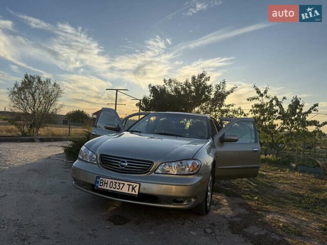 Бежевий Ніссан Максіма, об'ємом двигуна 2 л та пробігом 98 тис. км за 8500 $, фото 1 на Automoto.ua