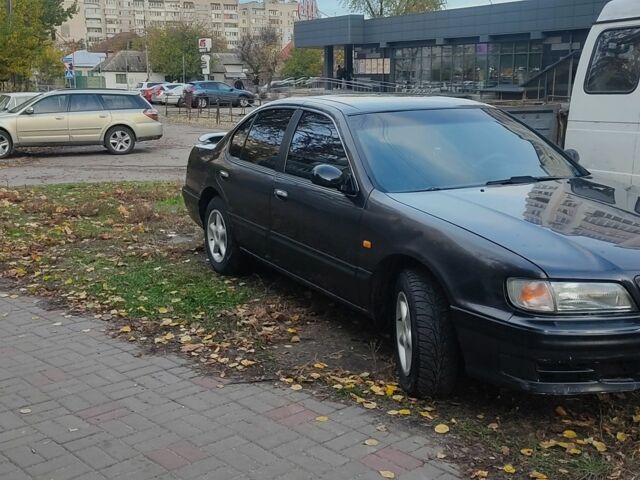 Ниссан Максима 1995 в Черкассах на Automoto.ua Черный Ниссан Максима, объемом двигателя 2 л и пробегом 274 тыс. км за 1999 $, фото 1 на Automoto.ua