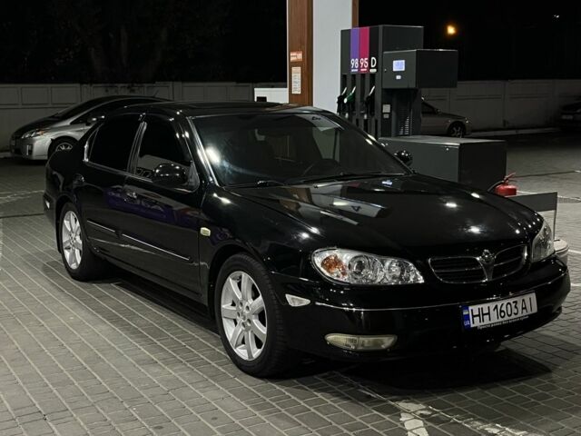 Чорний Ніссан Максіма, об'ємом двигуна 2 л та пробігом 395 тис. км за 4600 $, фото 1 на Automoto.ua
