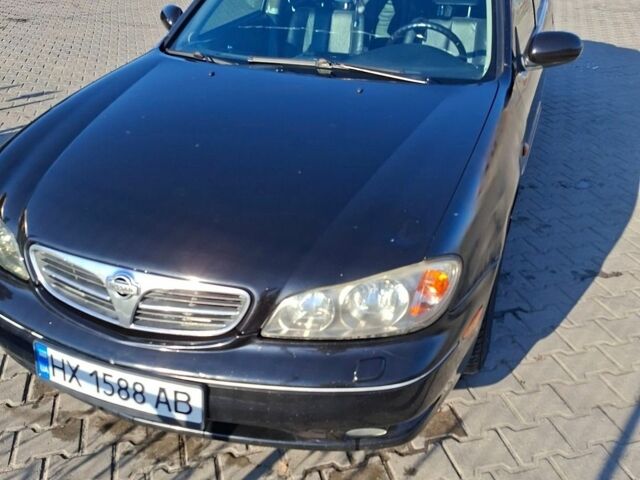 Чорний Ніссан Максіма, об'ємом двигуна 2 л та пробігом 339 тис. км за 2800 $, фото 1 на Automoto.ua