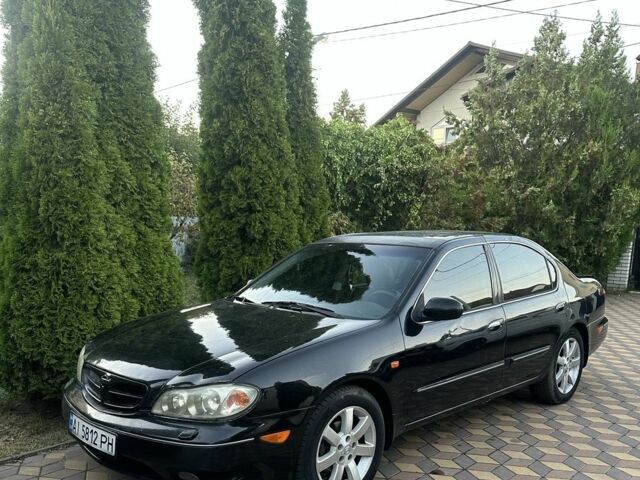 Чорний Ніссан Максіма, об'ємом двигуна 2 л та пробігом 350 тис. км за 2446 $, фото 1 на Automoto.ua