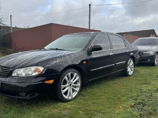 Чорний Ніссан Максіма, об'ємом двигуна 3 л та пробігом 340 тис. км за 4000 $, фото 1 на Automoto.ua