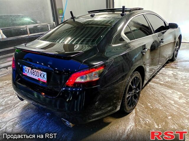 Черный Ниссан Максима, объемом двигателя 3.5 л и пробегом 170 тыс. км за 6800 $, фото 1 на Automoto.ua