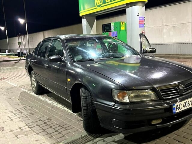 Коричневий Ніссан Максіма, об'ємом двигуна 2 л та пробігом 0 тис. км за 1000 $, фото 1 на Automoto.ua