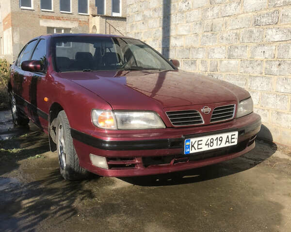 Красный Ниссан Максима, объемом двигателя 2 л и пробегом 226 тыс. км за 5100 $, фото 1 на Automoto.ua