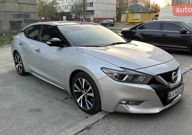 Ниссан Максима, объемом двигателя 3.5 л и пробегом 150 тыс. км за 14000 $, фото 1 на Automoto.ua