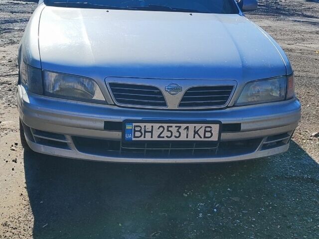 Сірий Ніссан Максіма, об'ємом двигуна 2 л та пробігом 400 тис. км за 2300 $, фото 1 на Automoto.ua