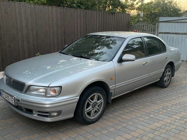 Серый Ниссан Максима, объемом двигателя 3 л и пробегом 160 тыс. км за 3000 $, фото 1 на Automoto.ua