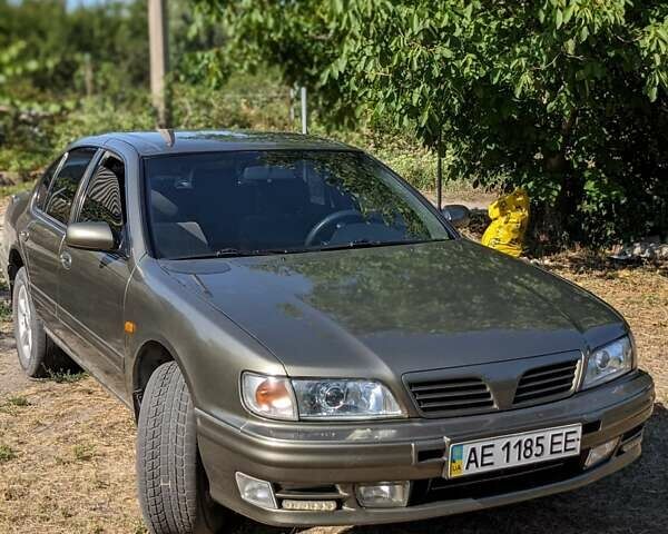 Сірий Ніссан Максіма, об'ємом двигуна 2 л та пробігом 382 тис. км за 3700 $, фото 1 на Automoto.ua