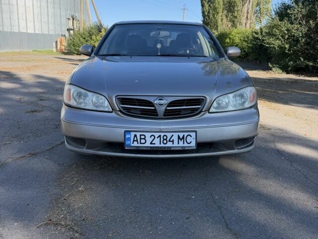 Сірий Ніссан Максіма, об'ємом двигуна 2 л та пробігом 355 тис. км за 1807 $, фото 1 на Automoto.ua