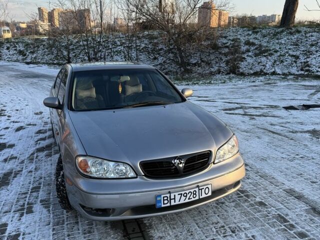 Серый Ниссан Максима, объемом двигателя 3 л и пробегом 265 тыс. км за 3300 $, фото 1 на Automoto.ua