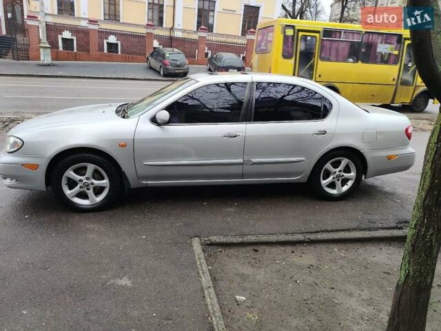 Серый Ниссан Максима, объемом двигателя 2 л и пробегом 458 тыс. км за 3000 $, фото 1 на Automoto.ua