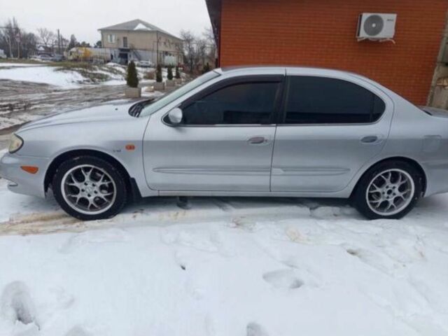 Сірий Ніссан Максіма, об'ємом двигуна 2 л та пробігом 295 тис. км за 3500 $, фото 1 на Automoto.ua