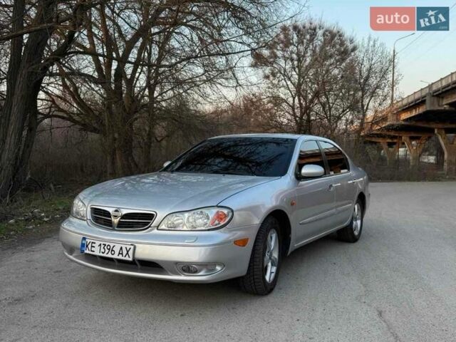 Серый Ниссан Максима, объемом двигателя 3 л и пробегом 262 тыс. км за 4400 $, фото 1 на Automoto.ua