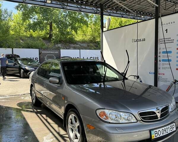 Сірий Ніссан Максіма, об'ємом двигуна 2 л та пробігом 202 тис. км за 4899 $, фото 1 на Automoto.ua