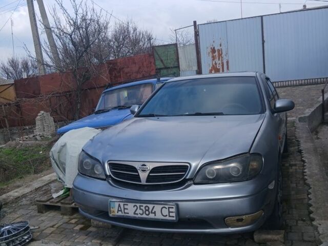 Серый Ниссан Максима, объемом двигателя 3 л и пробегом 270 тыс. км за 800 $, фото 1 на Automoto.ua