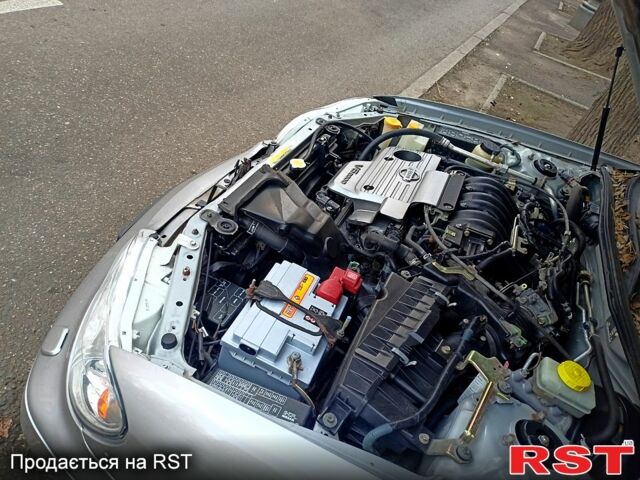 Сірий Ніссан Максіма, об'ємом двигуна 2 л та пробігом 301 тис. км за 3800 $, фото 1 на Automoto.ua