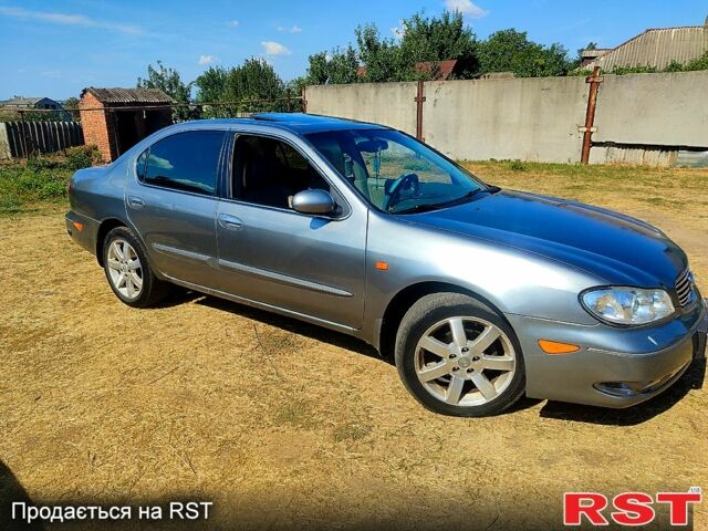 Серый Ниссан Максима, объемом двигателя 2 л и пробегом 400 тыс. км за 4500 $, фото 1 на Automoto.ua