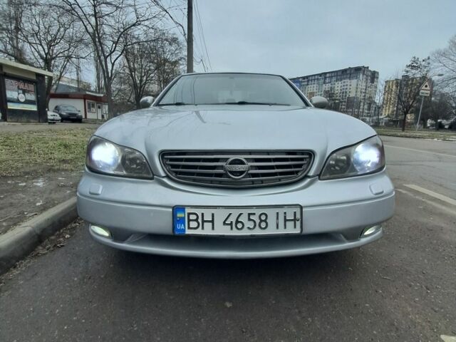 Сірий Ніссан Максіма, об'ємом двигуна 3 л та пробігом 420 тис. км за 3700 $, фото 1 на Automoto.ua