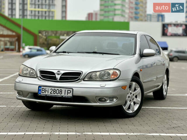 Серый Ниссан Максима, объемом двигателя 2 л и пробегом 286 тыс. км за 4999 $, фото 1 на Automoto.ua