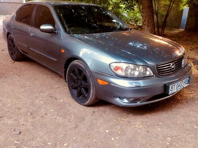 Серый Ниссан Максима, объемом двигателя 2 л и пробегом 290 тыс. км за 3000 $, фото 1 на Automoto.ua