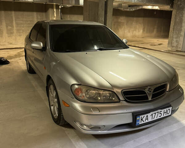 Серый Ниссан Максима, объемом двигателя 2 л и пробегом 227 тыс. км за 3500 $, фото 1 на Automoto.ua