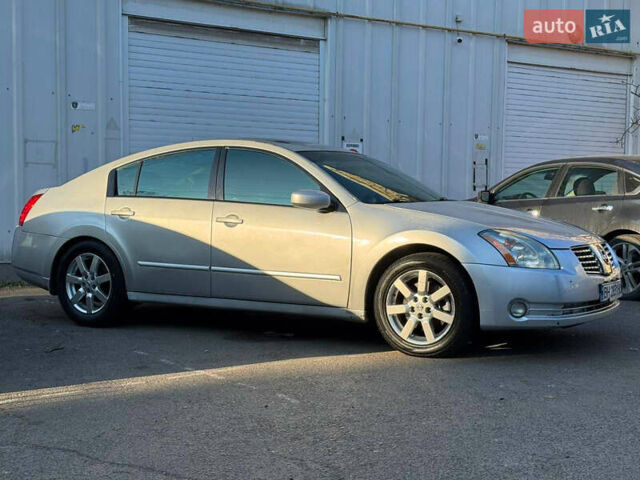 Серый Ниссан Максима, объемом двигателя 3.5 л и пробегом 177 тыс. км за 4777 $, фото 1 на Automoto.ua