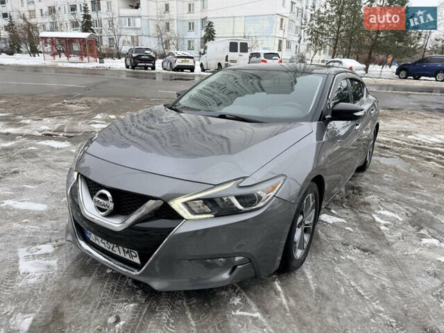 Серый Ниссан Максима, объемом двигателя 3.5 л и пробегом 135 тыс. км за 13500 $, фото 1 на Automoto.ua