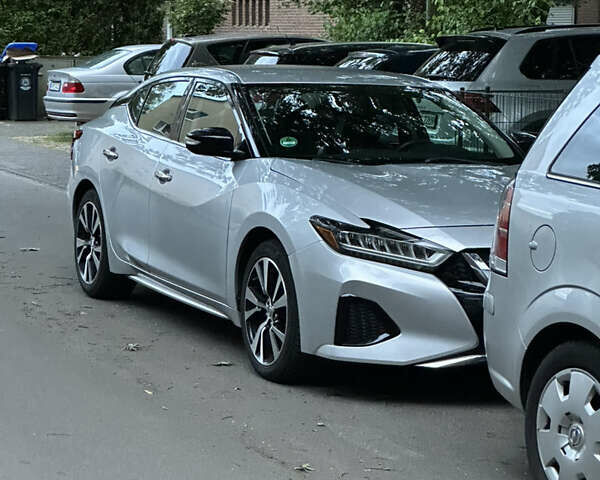 Сірий Ніссан Максіма, об'ємом двигуна 3.5 л та пробігом 126 тис. км за 19335 $, фото 1 на Automoto.ua