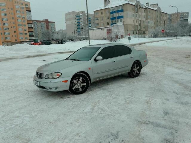 Серый Ниссан Максима, объемом двигателя 2 л и пробегом 312 тыс. км за 4700 $, фото 1 на Automoto.ua