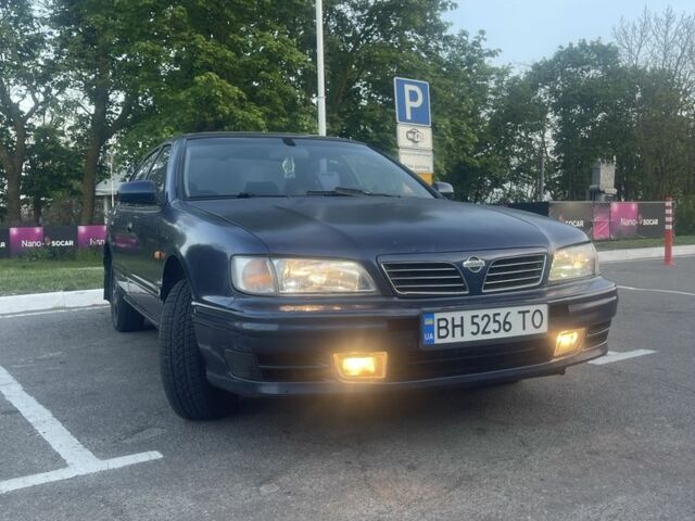 Синий Ниссан Максима, объемом двигателя 2 л и пробегом 3 тыс. км за 1800 $, фото 1 на Automoto.ua