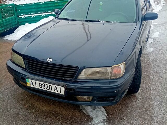 Синій Ніссан Максіма, об'ємом двигуна 2 л та пробігом 400 тис. км за 1600 $, фото 1 на Automoto.ua