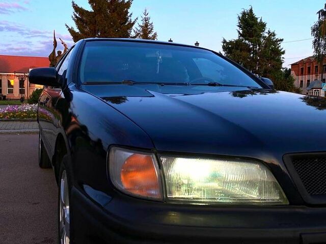 Синій Ніссан Максіма, об'ємом двигуна 3 л та пробігом 300 тис. км за 2200 $, фото 1 на Automoto.ua