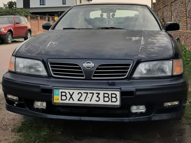 Синій Ніссан Максіма, об'ємом двигуна 0 л та пробігом 230 тис. км за 1850 $, фото 1 на Automoto.ua