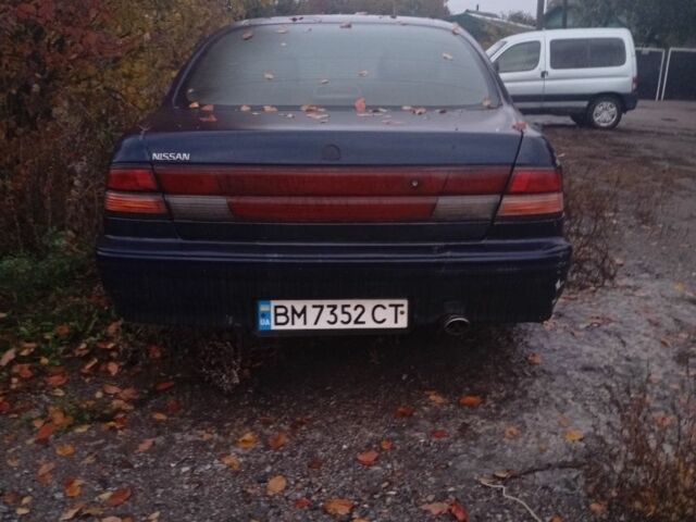Ниссан Максима 1997 в Чернигове на Automoto.ua Синий Ниссан Максима, объемом двигателя 2 л и пробегом 200 тыс. км за 300 $, фото 1 на Automoto.ua