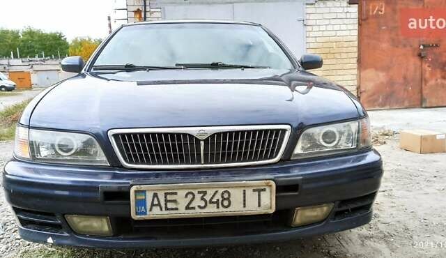Синій Ніссан Максіма, об'ємом двигуна 2 л та пробігом 237 тис. км за 1800 $, фото 1 на Automoto.ua