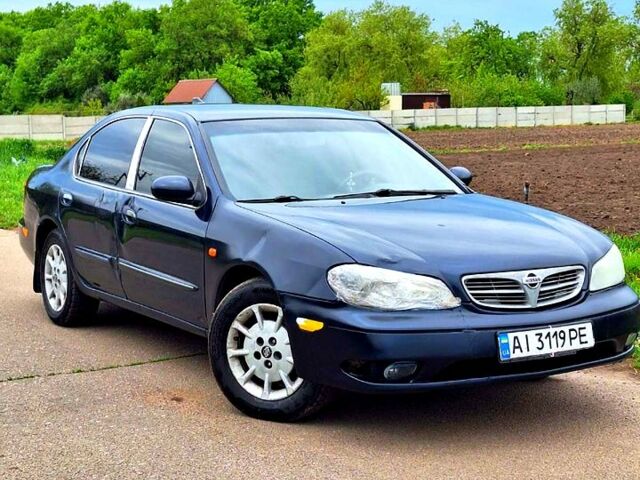 Синий Ниссан Максима, объемом двигателя 2 л и пробегом 280 тыс. км за 2100 $, фото 1 на Automoto.ua