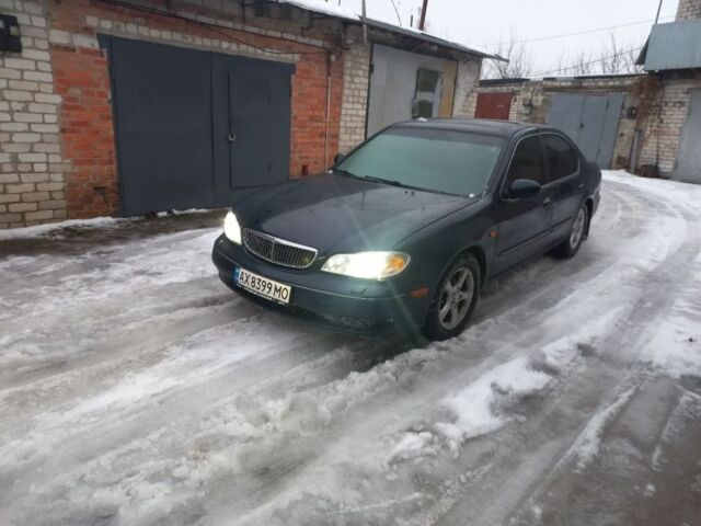 Синій Ніссан Максіма, об'ємом двигуна 2 л та пробігом 290 тис. км за 2000 $, фото 1 на Automoto.ua