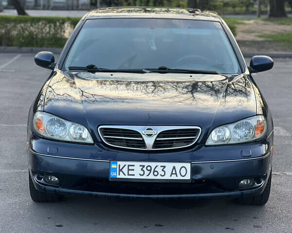 Синий Ниссан Максима, объемом двигателя 2 л и пробегом 335 тыс. км за 4300 $, фото 1 на Automoto.ua