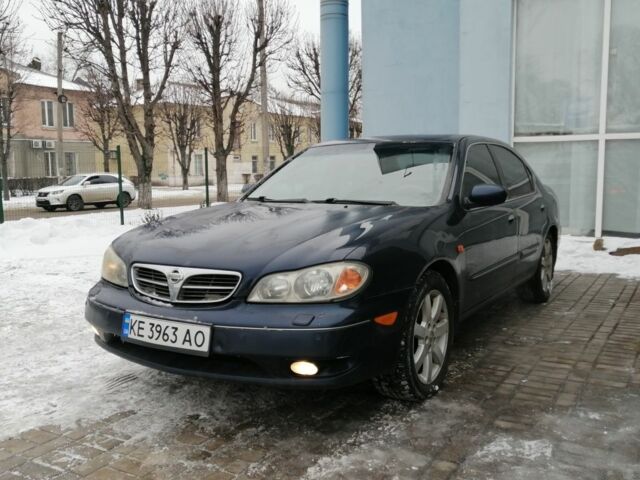 Синий Ниссан Максима, объемом двигателя 2 л и пробегом 336 тыс. км за 3750 $, фото 1 на Automoto.ua