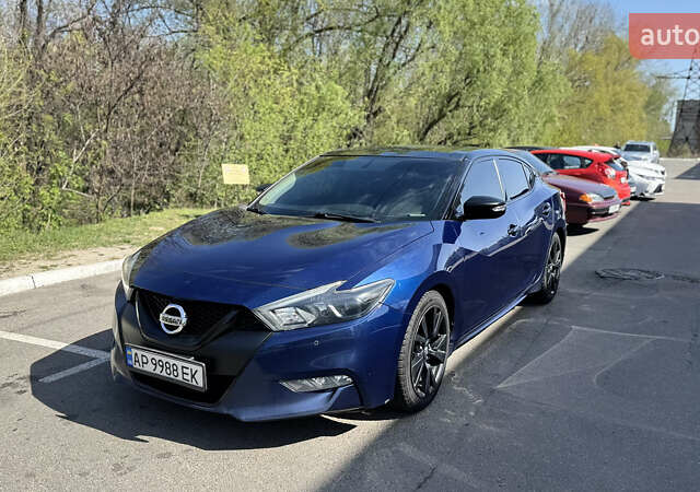 Синий Ниссан Максима, объемом двигателя 3.5 л и пробегом 156 тыс. км за 16800 $, фото 1 на Automoto.ua